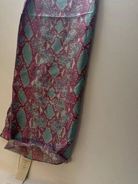 NEW DVF Diane von Furstenberg Talia Sea Python Crest Snake Pink Scarf